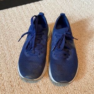 Nike Epic React Flyknit 2